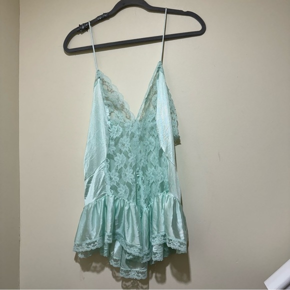 Women’s Vintage Val Mode Blue Lace Sheer Silky Sexy Lingerie Tank Top Size: L - Picture 1 of 15